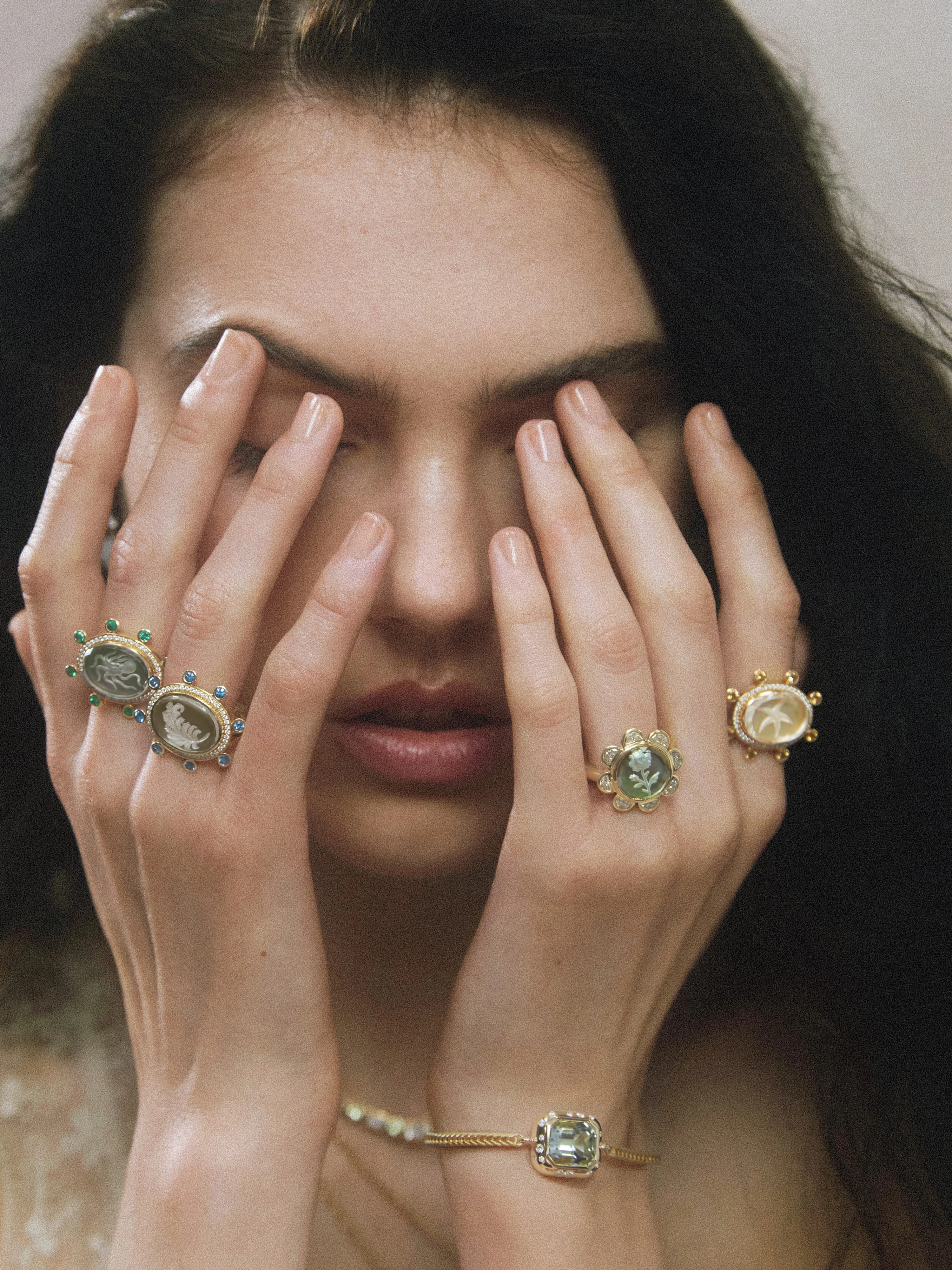 Feather Caspian Ring - Mother-of Pearl, Diamond and Sapphire - Image 2